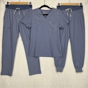 Figs Scrub Set Vapor Blue‎ Space Dye Catarina Slim Top XS Yola Zamora Pants XSP